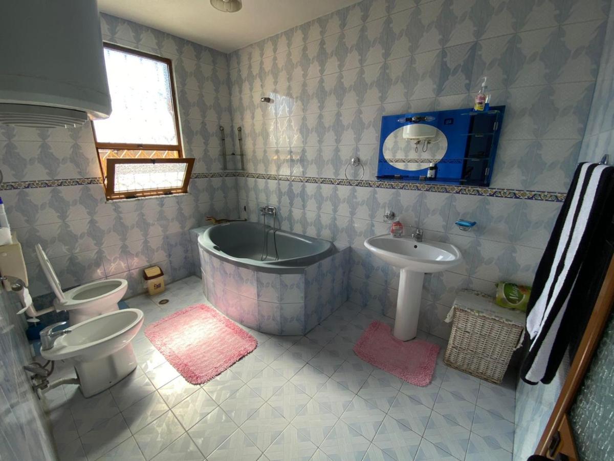 Gather Inn Guest House Shkodër Екстериор снимка