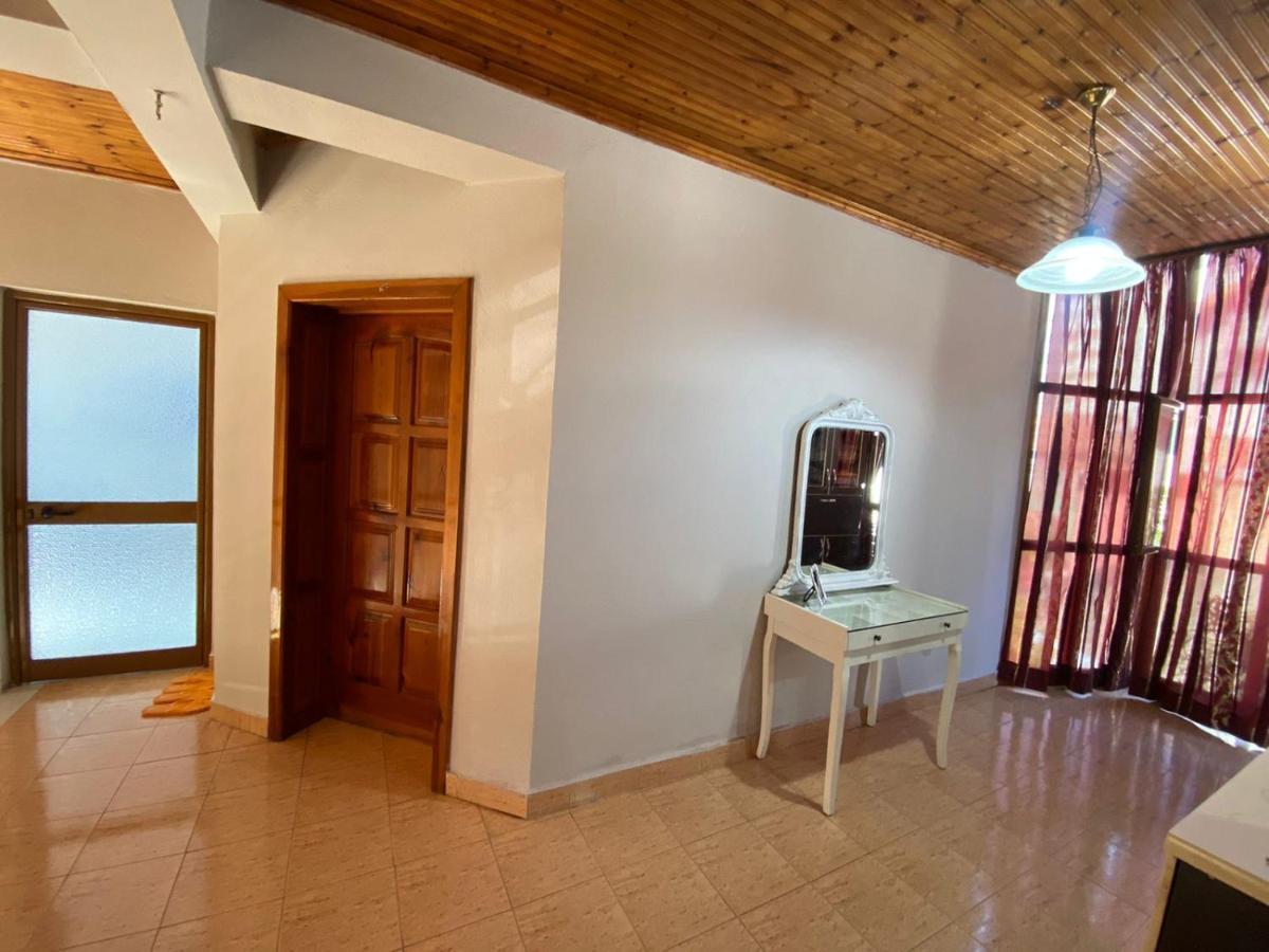 Gather Inn Guest House Shkodër Екстериор снимка